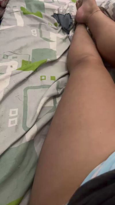 nicol235 live cam on Cam4