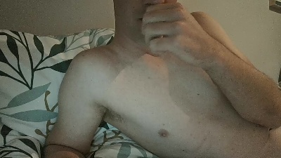 nicolas9203 live cam on Cam4