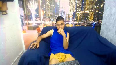 nicolasferreiro live cam on Cam4