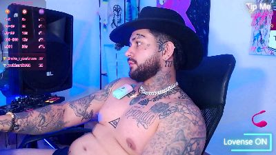 nicolastorres99 live cam on Cam4