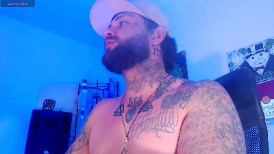 nicolastorres99 live cam on Cam4