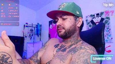 nicolastorres99 live cam on Cam4