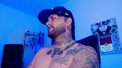 nicolastorres99 live cam on Cam4