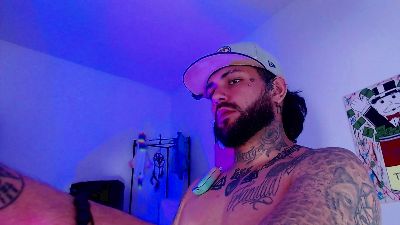 nicolastorres99 live cam on Cam4
