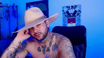 nicolastorres99 live cam on Cam4