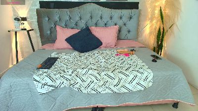 nicole_stevens live cam on Cam4