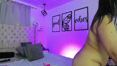 nicolee_millerr live cam on Cam4