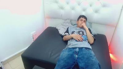 nicoros777 live cam on Cam4