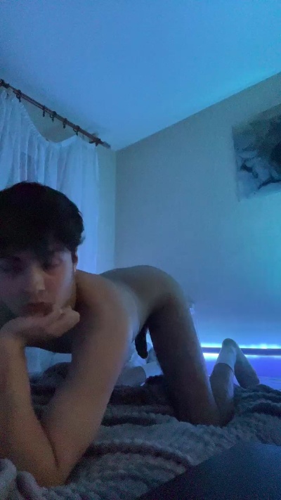 nightshifft01 live cam on Cam4