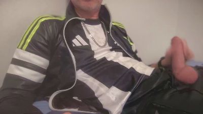 nikeprollhot live cam on Cam4