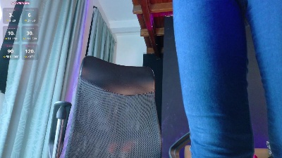 nikii_doll live cam on Cam4