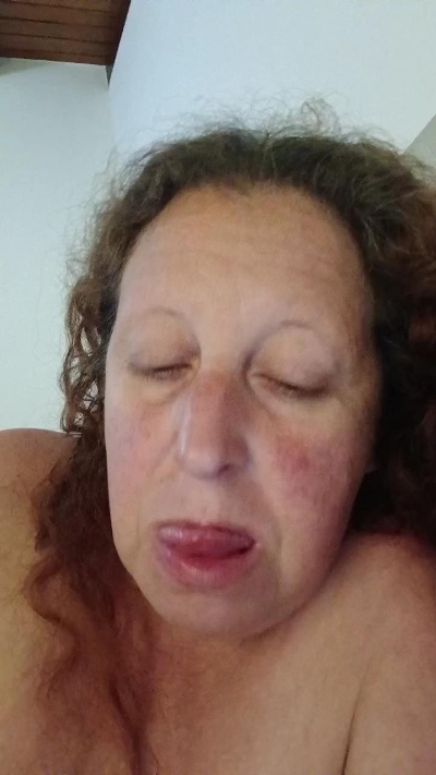 nikita244 live cam on Cam4