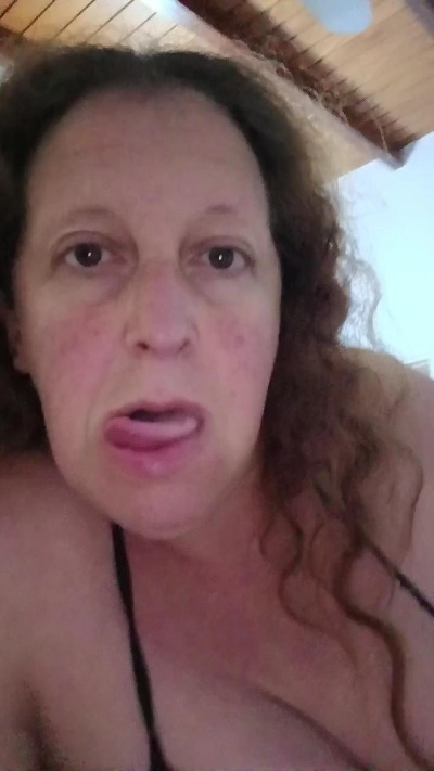 nikita244 live cam on Cam4