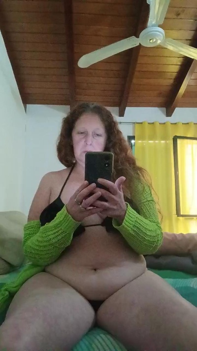 nikita244 live cam on Cam4