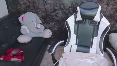 nikki_nikol live cam on Cam4