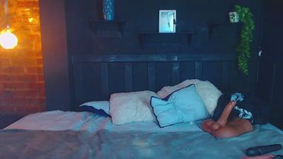 nikkystorm live cam on Cam4