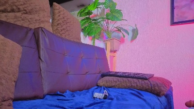 nikkystorm live cam on Cam4