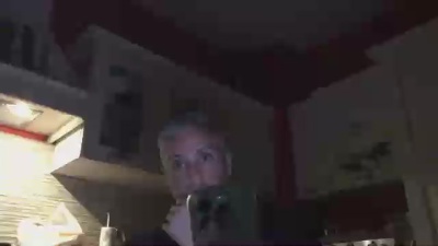 niko833 live cam on Cam4