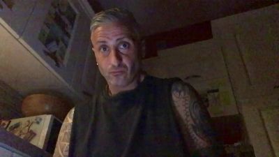 niko833 live cam on Cam4