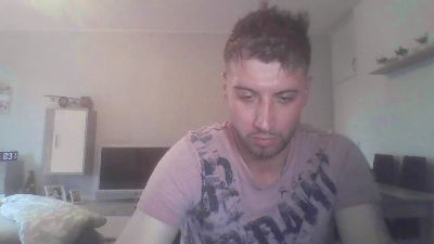 nikolas34fun live cam on Cam4