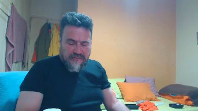 nikolero live cam on Cam4