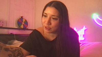 nina_lovez live cam on Cam4