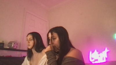 nina_lovez live cam on Cam4