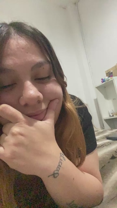 ninaa188 live cam on Cam4