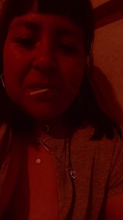 ninafoxx33 live cam on Cam4