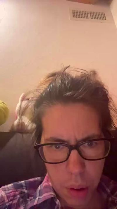 ninetta88 live cam on Cam4
