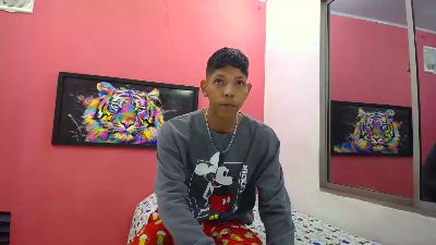 ninfomanosx live cam on Cam4