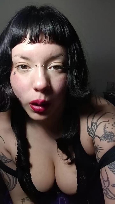 ninfula live cam on Cam4