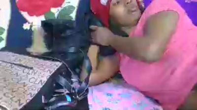 ninie22 live cam on Cam4