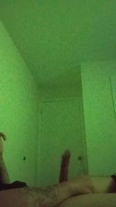 nitoy376 live cam on Cam4