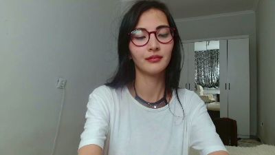 niufrommaccau live cam on Cam4