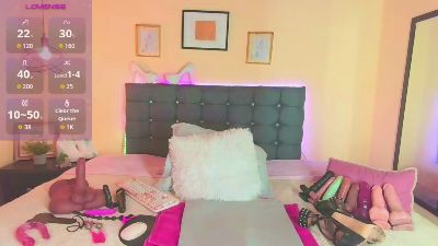 noa_01 live cam on Cam4
