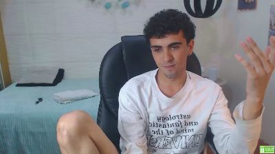 noah_bluex live cam on Cam4