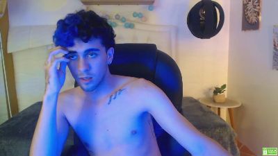 noah_bluex live cam on Cam4