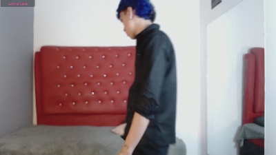 noah_bluex live cam on Cam4