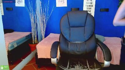 noah_bluex live cam on Cam4