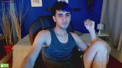 noah_bluex live cam on Cam4