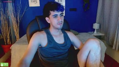 noah_bluex live cam on Cam4