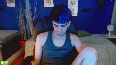 noah_bluex live cam on Cam4