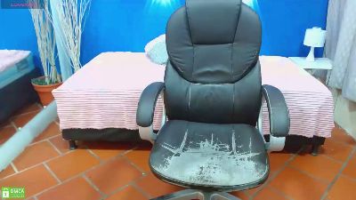 noah_bluex live cam on Cam4