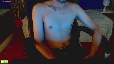 noah_bluex live cam on Cam4