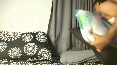 noah_hotboys18 live cam on Cam4