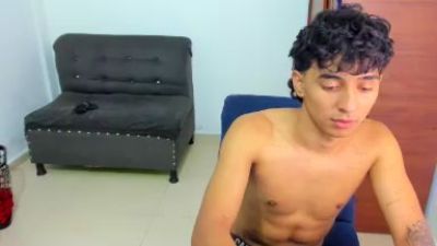 noah_sexy_ live cam on Cam4
