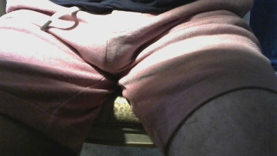 noe32000 live cam on Cam4