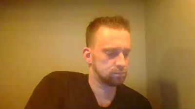 noobage live cam on Cam4