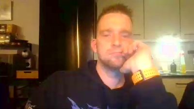 noobage live cam on Cam4